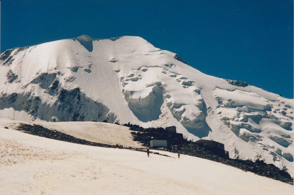 Refugio Tête Rousse bajo la Aiguille du Bionnassay