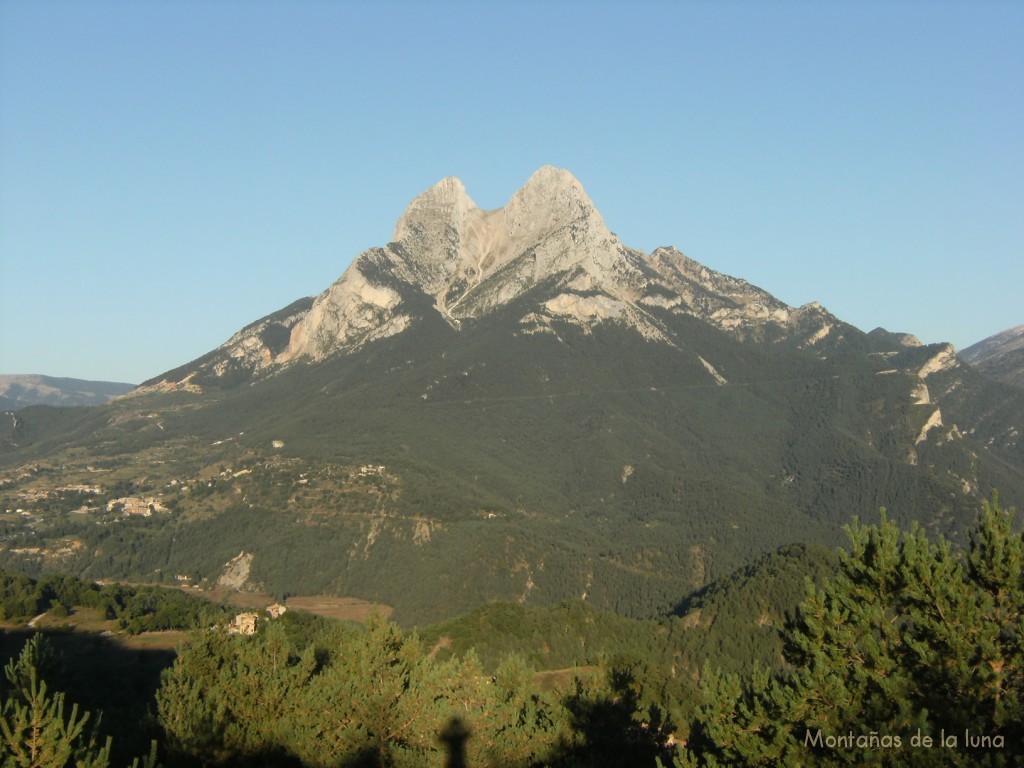 Pedraforca desde Maçaners