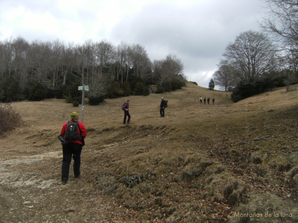 Subiendo al Coll de l'Home Mort