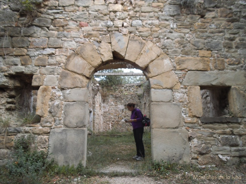 Iglesia de la Mare de Dèu de Mont-ros