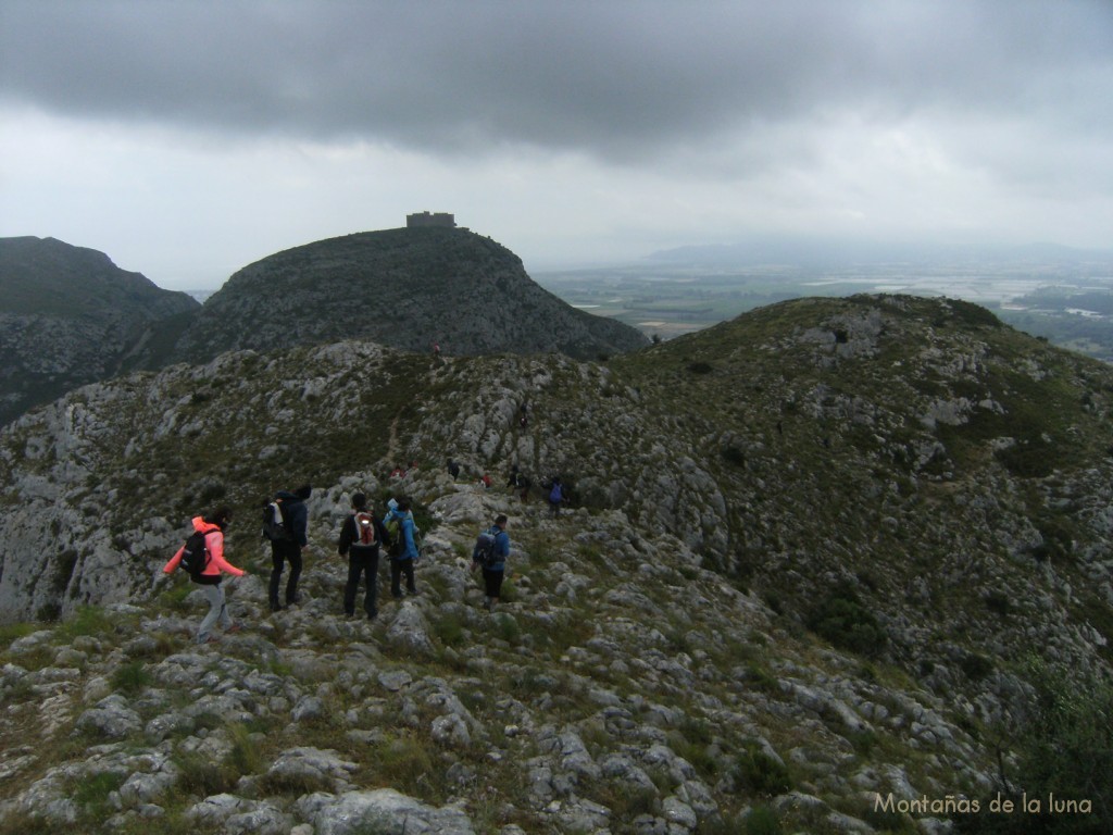 Bajando del Puig Rodó