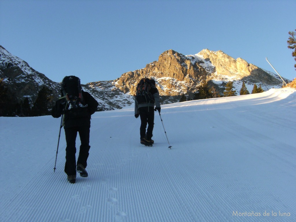 Por las pistas de esquí de Vallter