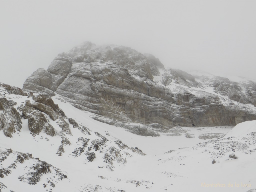 Cilindro de Marboré desde la base del Marboré