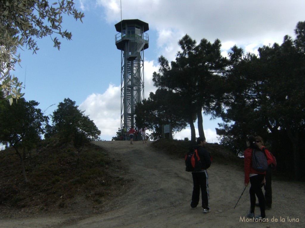 Turó de Valldaura, 419 mts.