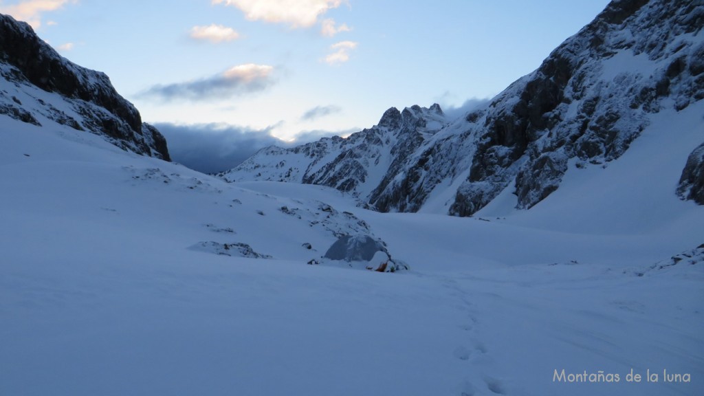 Amanece en el Valle del Nère