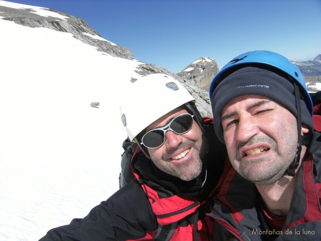 Joaquín y Manolet en el Hombro de Monte Perdido