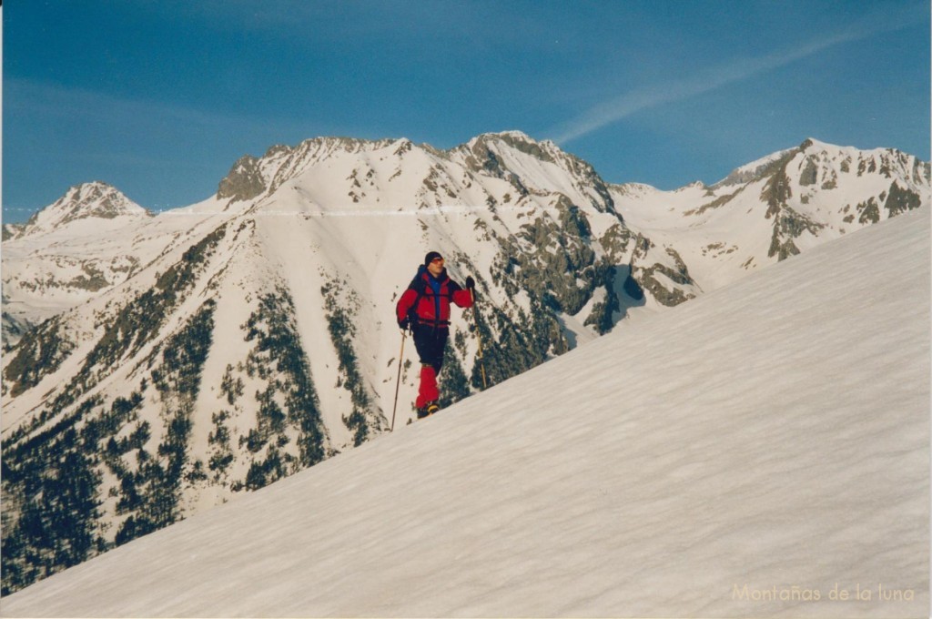 Quique subiendo al Collado Ubago