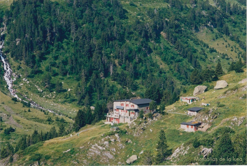 Llegando al Refugio de Estós