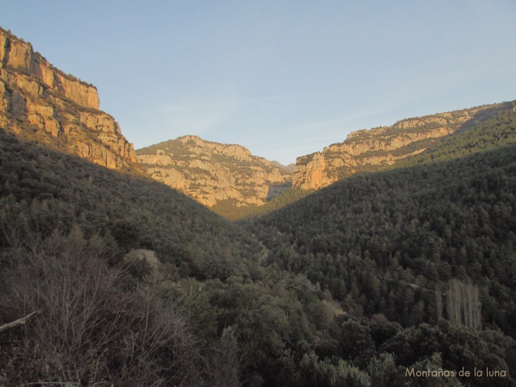 Vall d'Ora, valle arriba