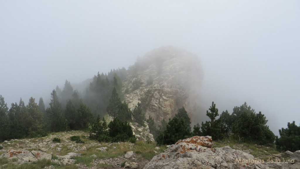 Cima de Les Penyes Altes de Moixeró, 2.279 mts.