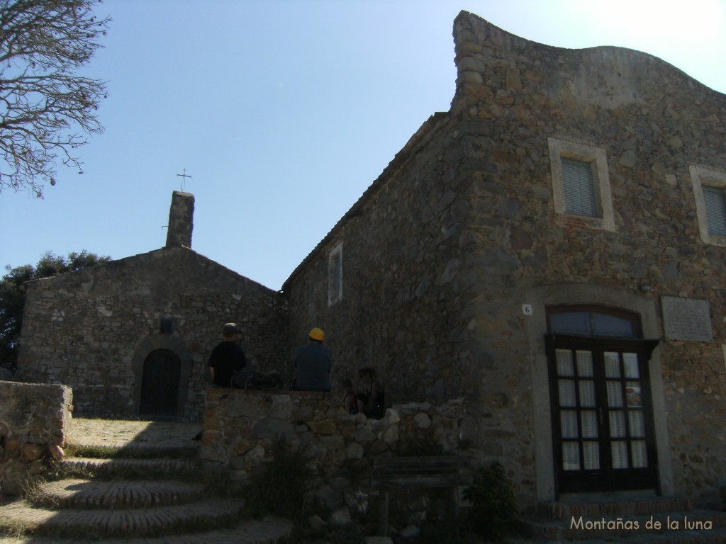 Ermita de Sant Mateu (499 mts.)