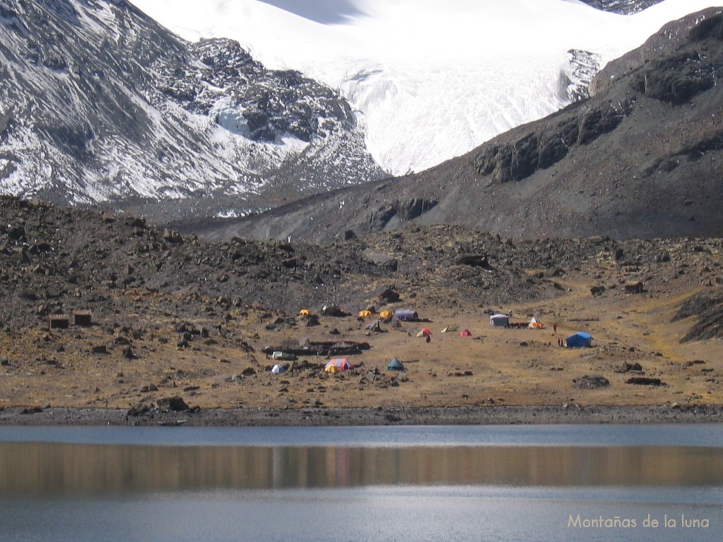 Campo Base de Los Condoriri, 4.620mts.