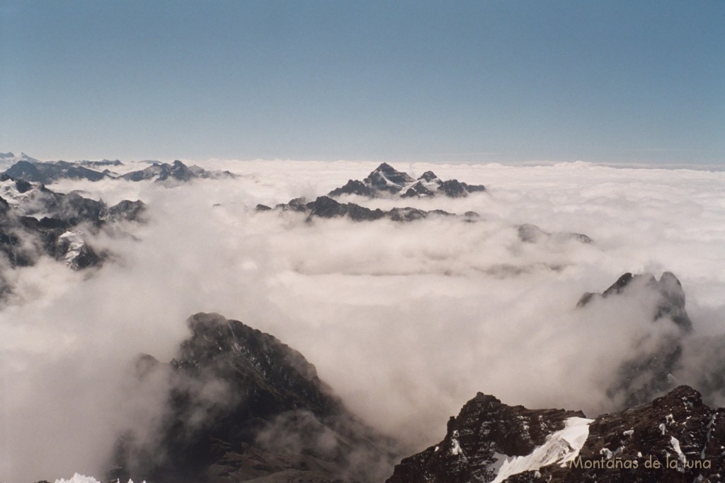 Mar de Nubes sobre la selva