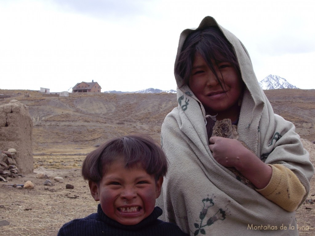 Niños en Tuni