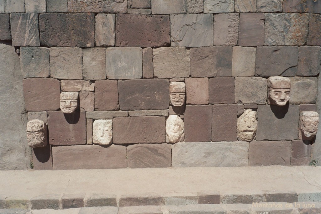 Máscaras, caras del Templete Semisubterráneo