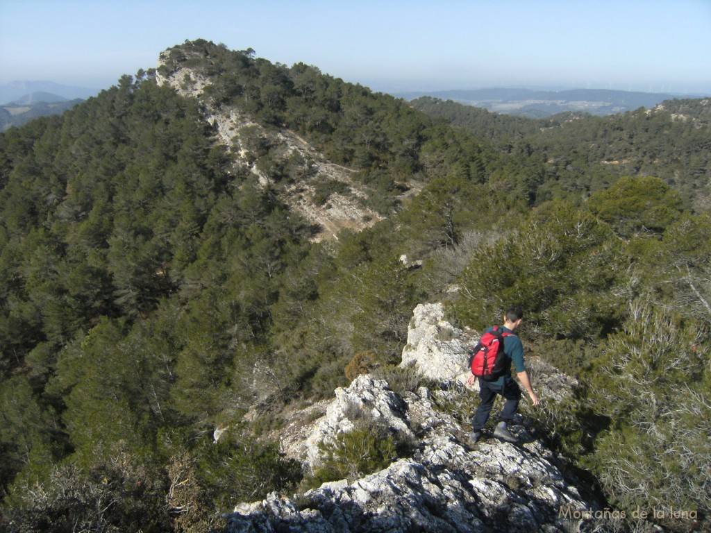 Bajando de l'Agulla Grossa hacia el Grony de Miralles