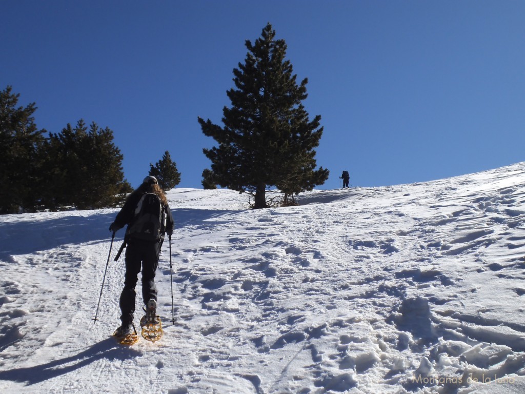 Subiendo al Plá d'Ensija