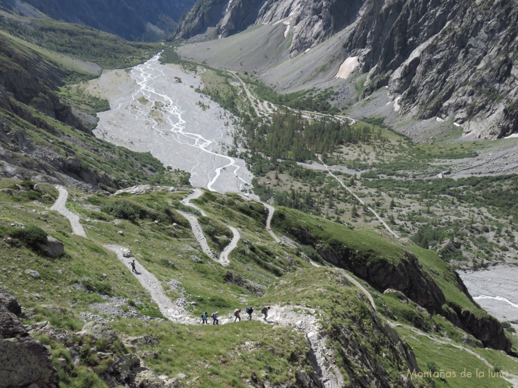 Zigzag de bajada al Pré de Madame Carle, dicho lugar abajo