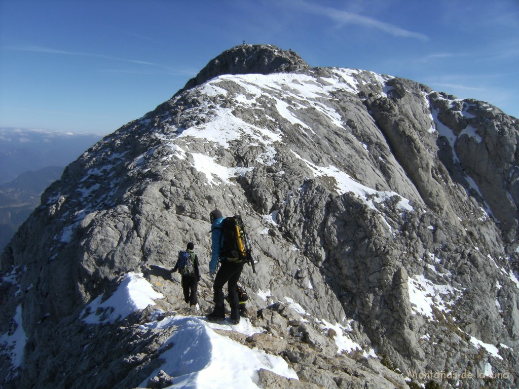 Trepando en la cresta Cim Nord-Pollegó Superior