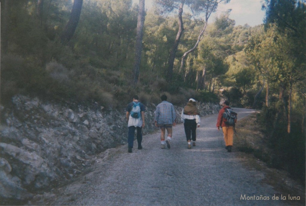 Camino del Alt de Les Xemeneies