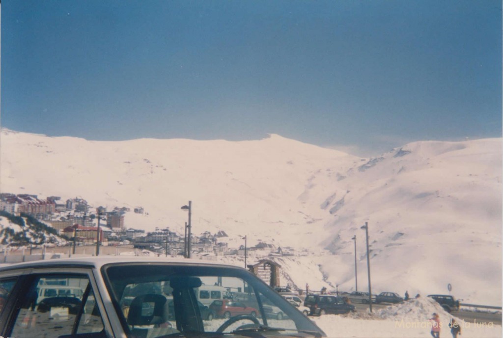 Pradollano y el Veleta arriba