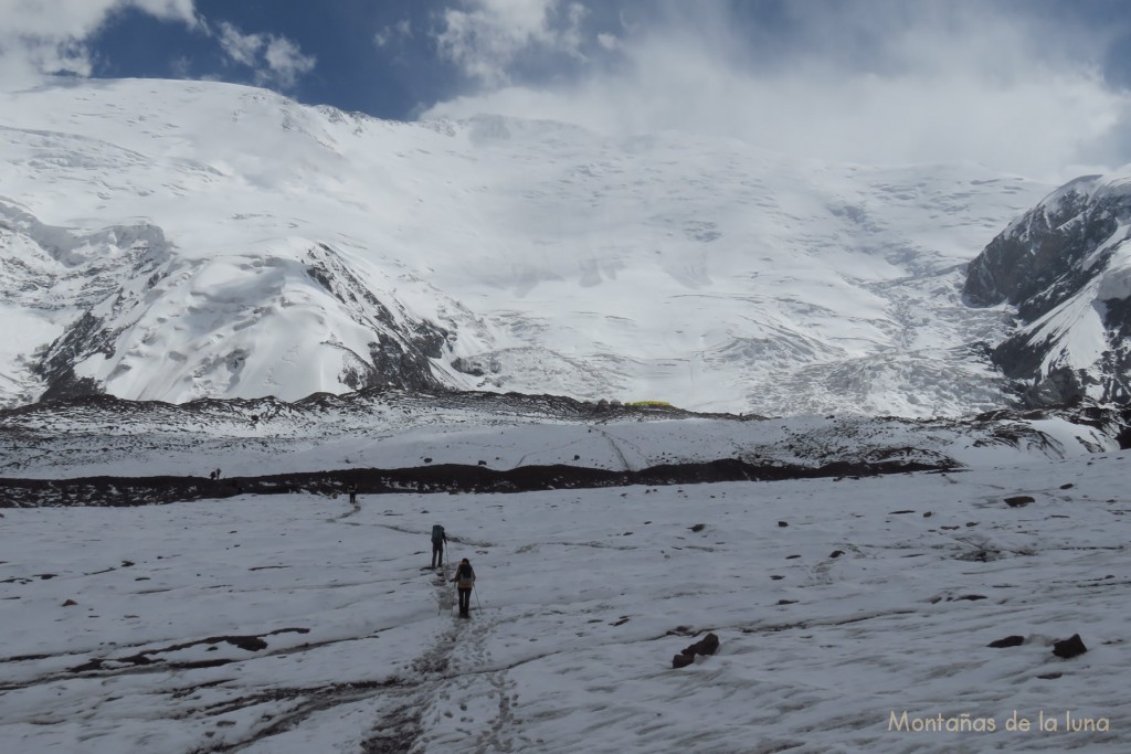 Llegando al Campo 1