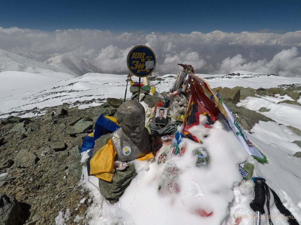 Cima del Pico Lenin, 7.134 mts.