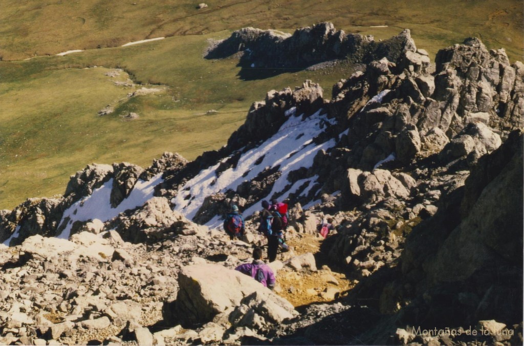 Bajando del Peña Ubiña