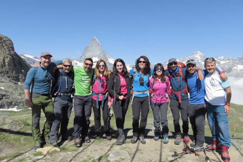 De izquierda a derecha: Joaquín Terrés, Joaquín Murcia, David, Isa, Leti, Nuria, Tere, Roberto, Vicente y Luis, en Rotenboden