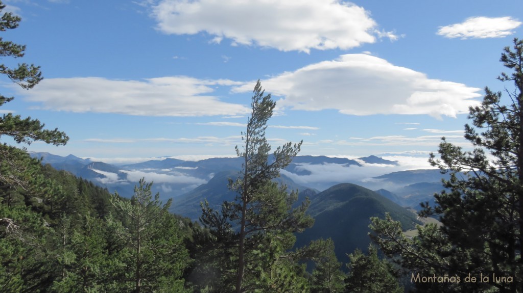 Vistas hacia el valle de Gisclareny