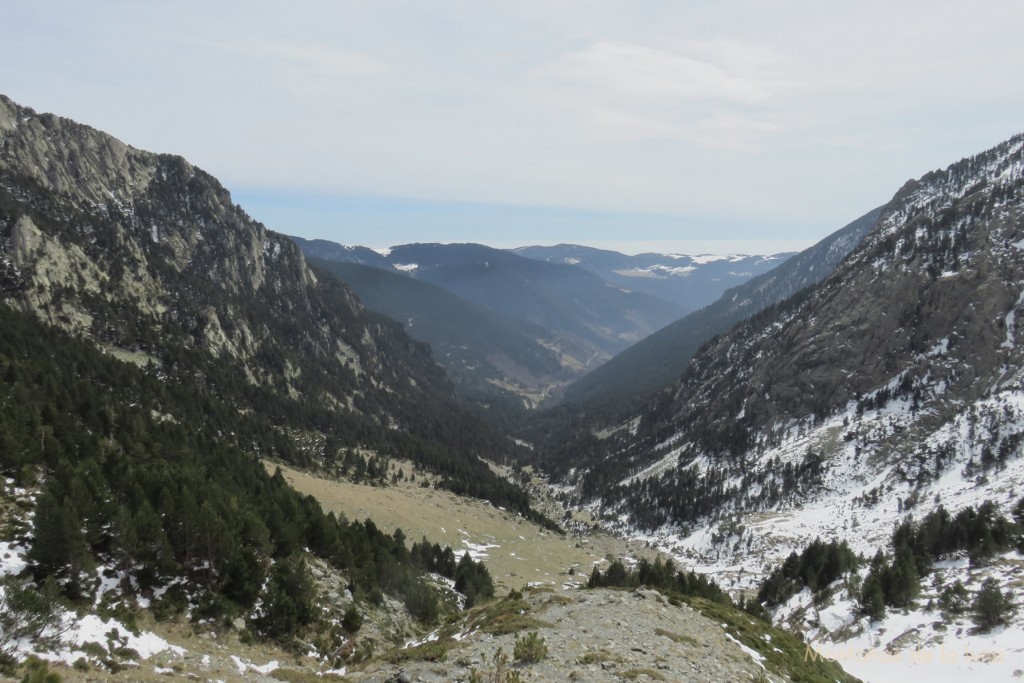 Valle de la Coma de l'Orri seguido del valle del Ter