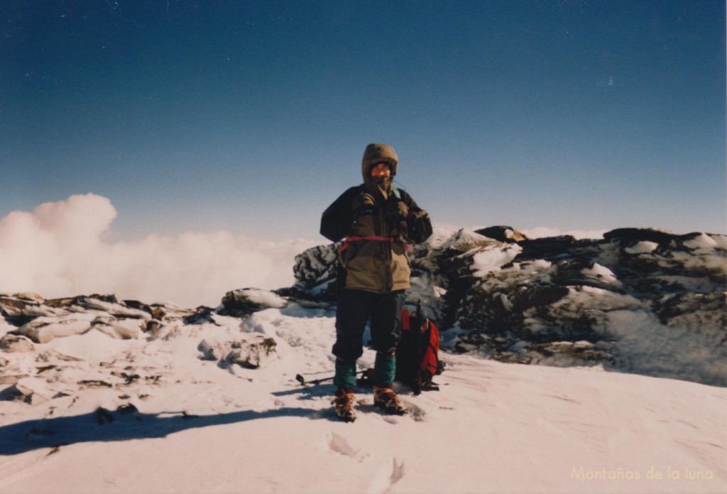 Joaquín en la cima del Puntal de Juntillas, 3.140 mts.