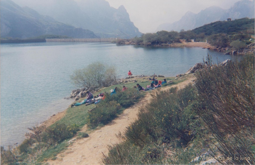 Orillas de Lago del Valle