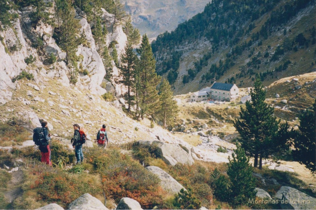 Bajando al Refugio de La Renclusa