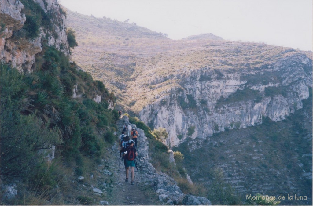 Subiendo a la Font dels Olbits