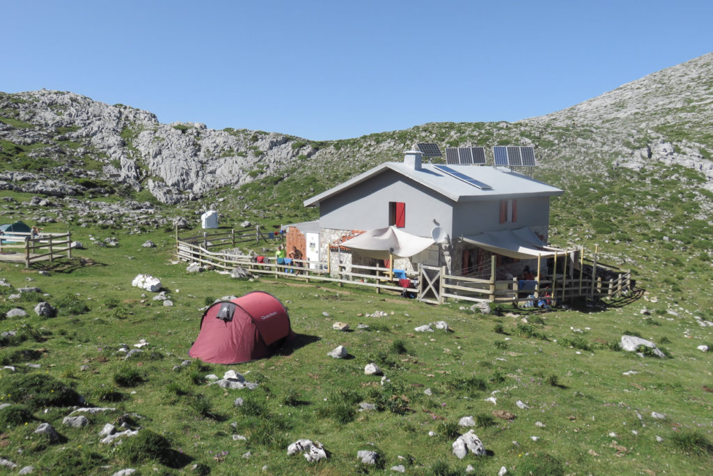 Refugio de Vega de Ario, 1.630 mts.