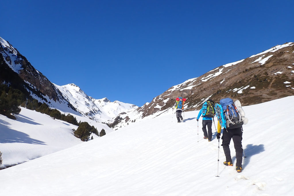 Valle Vernatar en busca del Coll de Montoliu